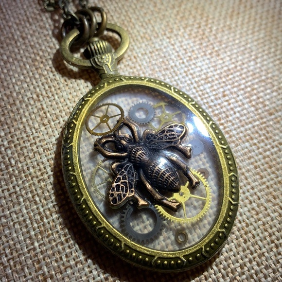 Honey Bee Steampunk Gears 30” Necklace One of a kind New - Picture 3 of 8